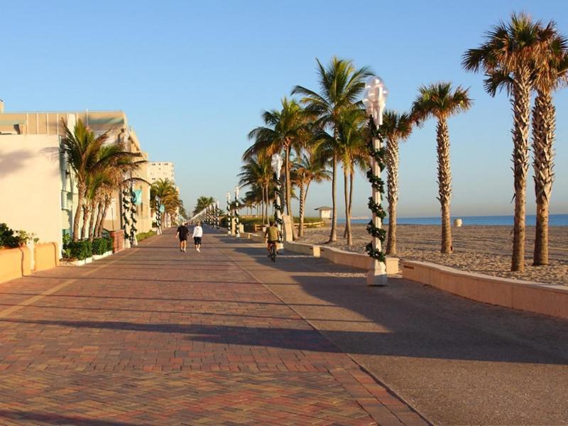 Downtown Hollywood Holiday Retreat Dania Beach Exterior foto